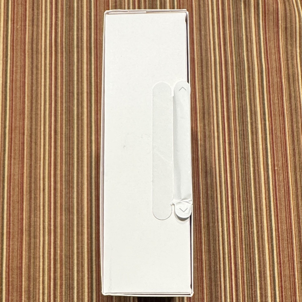 Oura Ring 4 Smart Ring Black Size 7 NEW Sealed Fitness Sleep Tracker - Picture 3 of 3